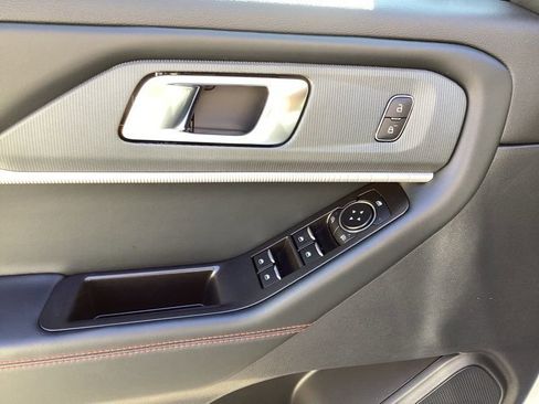 New 2026 Ford Explorer ST-Line w/ ST-Line Street Pack image 21