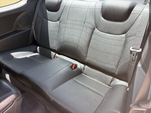 Used 2015 Hyundai Genesis 3.8 RWD image 20