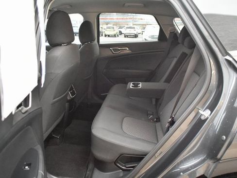 Used 2023 Kia Sportage LX image 29