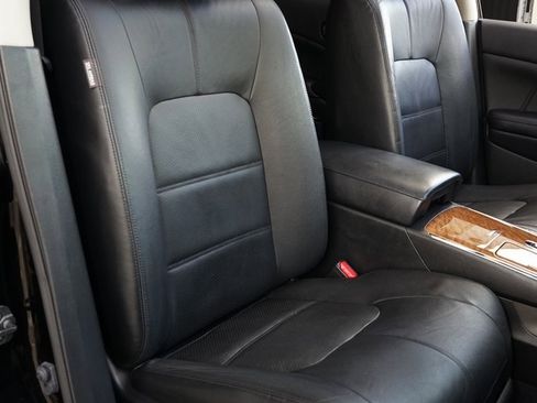 Used 2014 Nissan Murano LE w/ Platinum Edition Package image 10