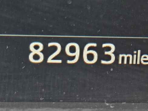 Used 2017 Toyota RAV4 LE image 17