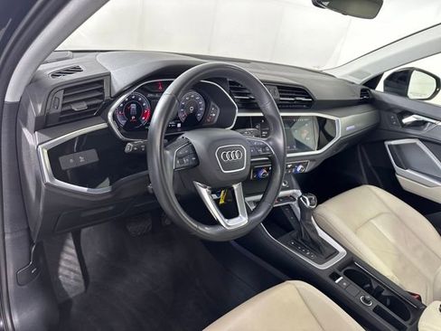 Used 2022 Audi Q3 2.0T Premium Plus w/ Premium Plus Package image 13