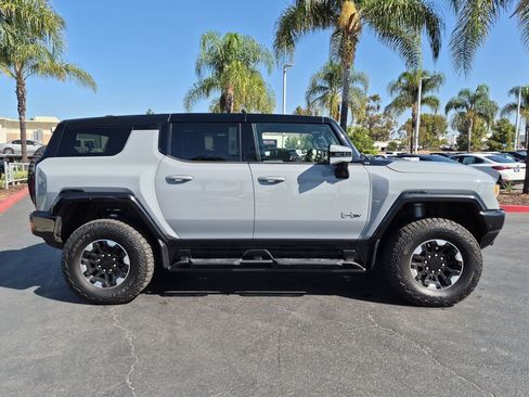 Used 2024 GMC Hummer EV 3X w/ Extreme Off-Road Package AWD/4WD image 11