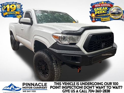 Used 2022 Toyota Tacoma SR w/ SR Convenience Package AWD/4WD image 1