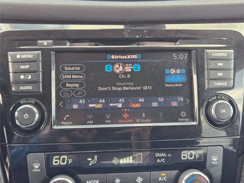 Used 2019 Nissan Rogue SL w/ Premium Package FWD image 15