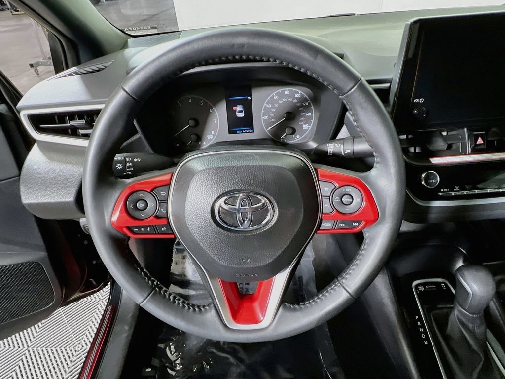 Certified 2025 Toyota Corolla SE FWD image 10