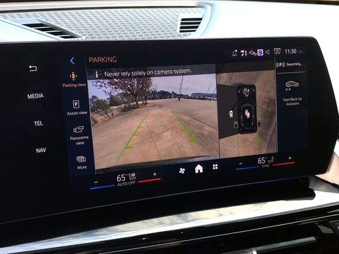 Used 2026 BMW X1 xDrive28i w/ Technology Package image 15