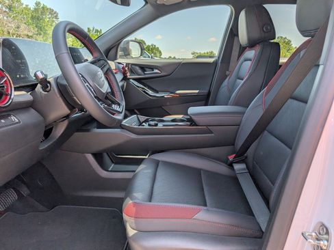 New 2026 Chevrolet Equinox RS FWD image 17