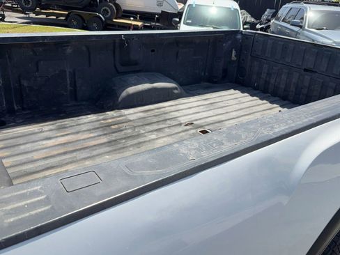 Used 2022 GMC Sierra 3500 SLE w/ SLE Convenience Package AWD/4WD image 35