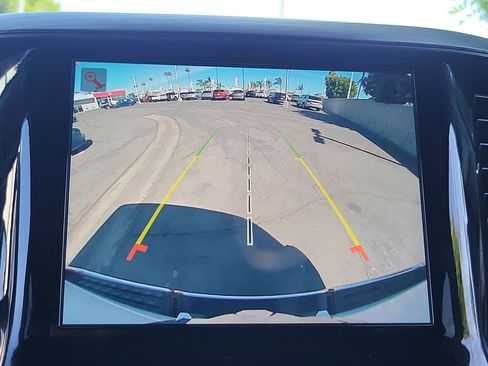 Used 2024 RAM 1500 Laramie AWD/4WD image 11