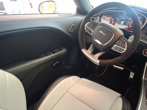 Used 2023 Dodge Challenger SRT Hellcat image 14