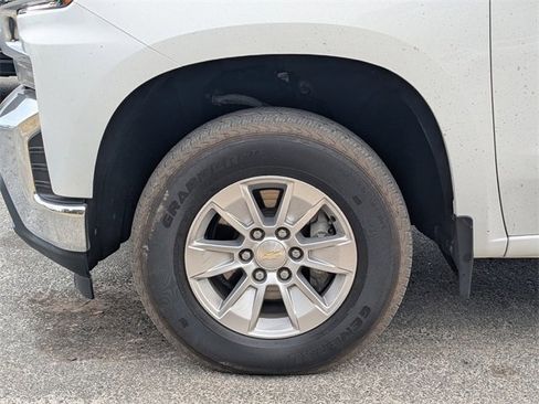 Used 2021 Chevrolet Silverado 1500 LT image 12