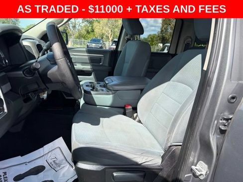 Used 2013 RAM 1500 Classic SLT w/ Premium Display Pkg RWD image 14