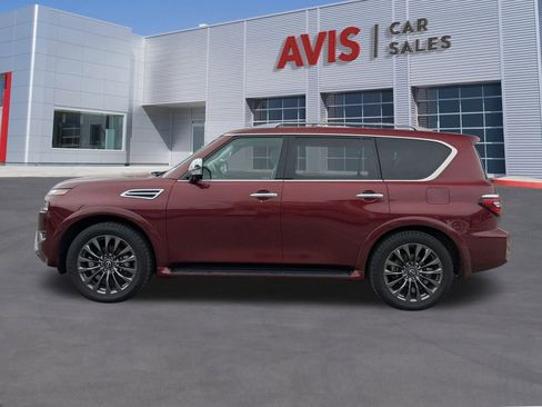 Used 2023 Nissan Armada Platinum w/ Captain's Chairs Package image 2