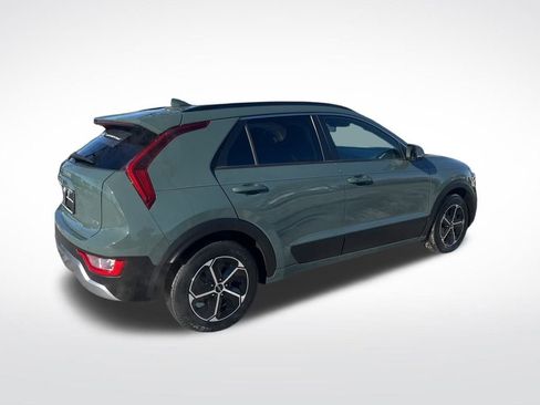 Certified 2023 Kia Niro EX image 46