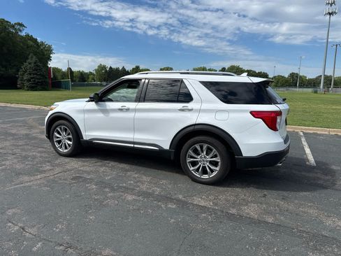 Used 2020 Ford Explorer Limited AWD/4WD image 7