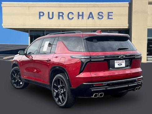 Used 2024 Chevrolet Traverse RS AWD/4WD image 4