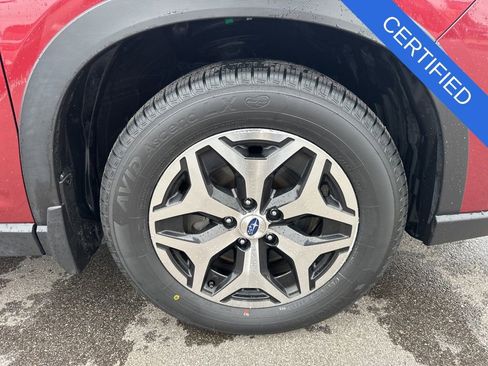 Certified 2023 Subaru Forester Premium AWD/4WD image 37