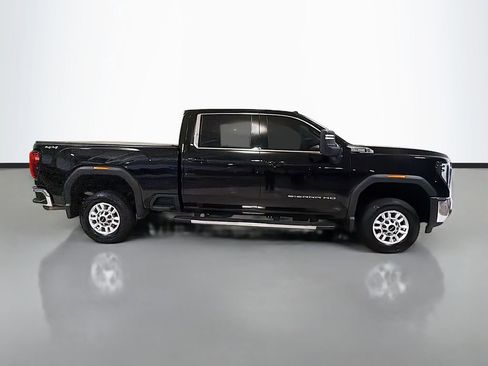 Used 2024 GMC Sierra 2500 SLE w/ SLE Convenience Package AWD/4WD image 11