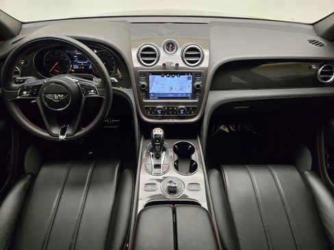 Used 2019 Bentley Bentayga image 25