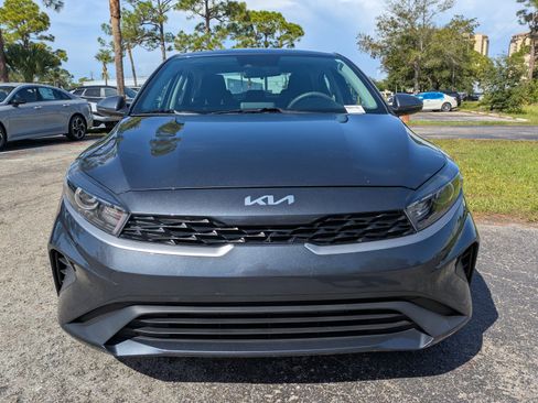 Certified 2023 Kia Forte LXS w/ LXS Technology Package FWD image 7