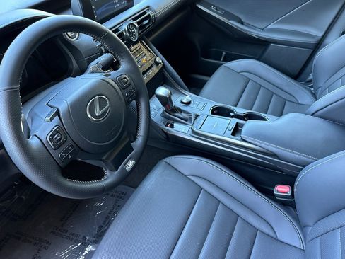 Certified 2024 Lexus IS 350 F Sport RWD image 10