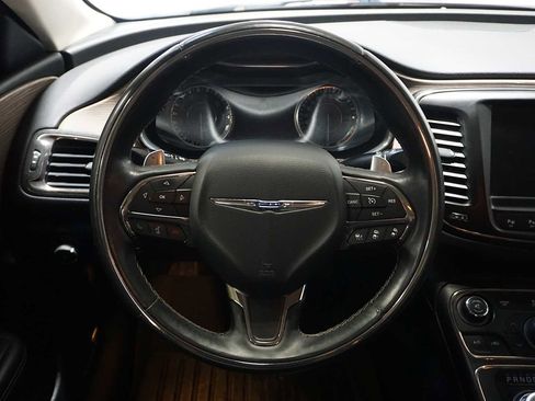 Used 2015 Chrysler 200 C w/ Navigation & Sound Group I image 19