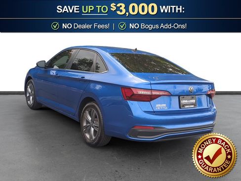 Used 2024 Volkswagen Jetta SE FWD image 4