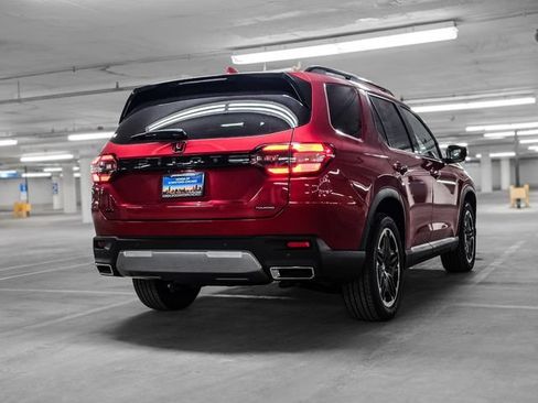 Used 2026 Honda Pilot Touring image 31