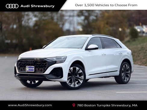 Used 2025 Audi Q8 Premium image 1