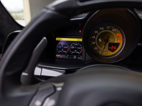 Used 2014 Ferrari 458 Speciale Coupe RWD image 50