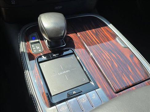 Used 2018 Lexus LS 500 w/ Interior Upgrade Package RWD image 15