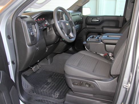 Used 2024 Chevrolet Silverado 1500 Custom RWD image 19