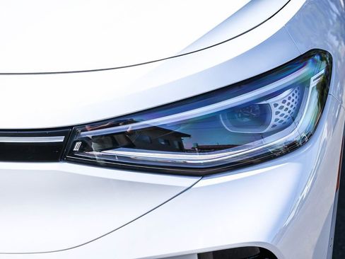 New 2025 Volkswagen ID.4 Pro S image 17