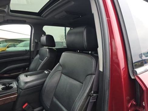 Used 2016 GMC Yukon SLT w/ Open Road Package image 21