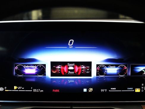Used 2023 Mercedes-Benz C 300 Sedan image 41