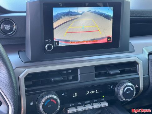 Certified 2025 Toyota Tacoma SR5 image 27