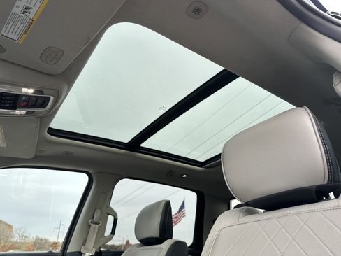 Used 2022 RAM 1500 Limited image 28