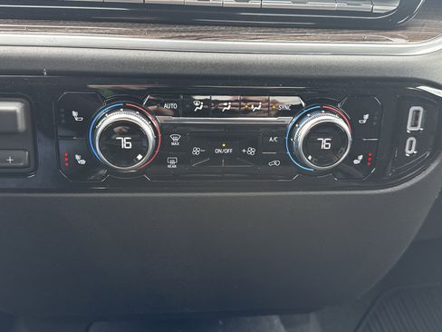 New 2026 GMC Sierra 1500 Elevation image 28