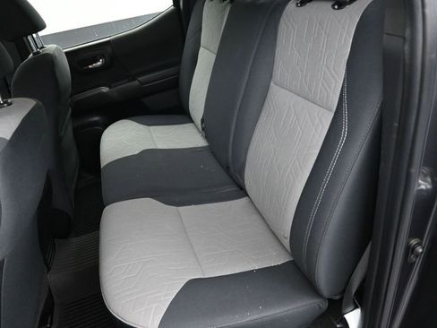 Used 2023 Toyota Tacoma TRD Off-Road image 23