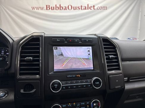 Used 2019 Ford Expedition Max Limited w/ Equipment Group 301A image 18