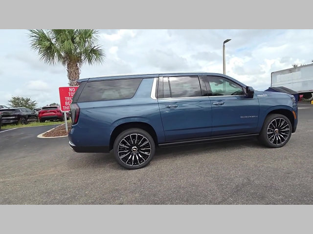 New 2026 Chevrolet Suburban High Country AWD/4WD image 21