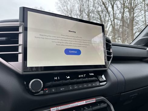 New 2026 Toyota Tundra Platinum image 32