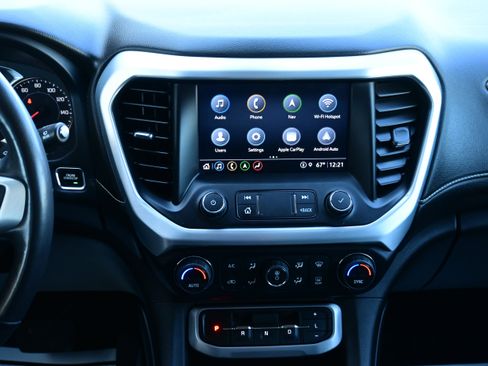 Used 2022 GMC Acadia SLT w/ Preferred Package image 20