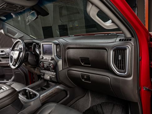 Used 2019 Chevrolet Silverado 1500 LTZ w/ LTZ Texas Edition image 18