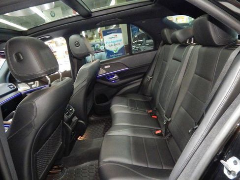 Used 2022 Mercedes-Benz GLE 450 4MATIC image 32