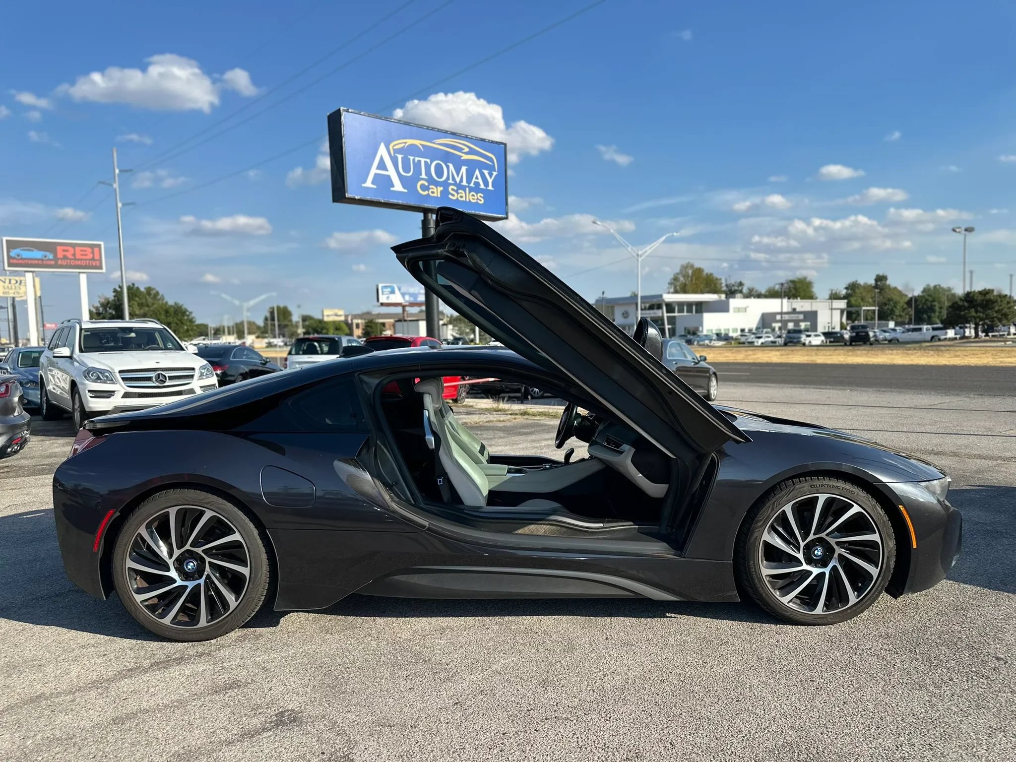 Used 2017 BMW i8 AWD/4WD image 7