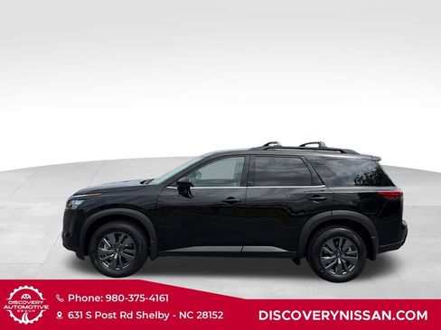 New 2026 Nissan Pathfinder SV FWD image 9