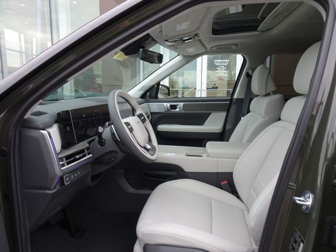 New 2026 Hyundai Santa Fe Calligraphy AWD/4WD image 8