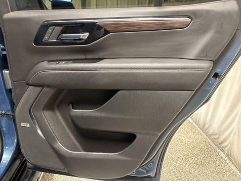 Used 2025 Chevrolet Tahoe Premier w/ Sun And Tow Package image 25